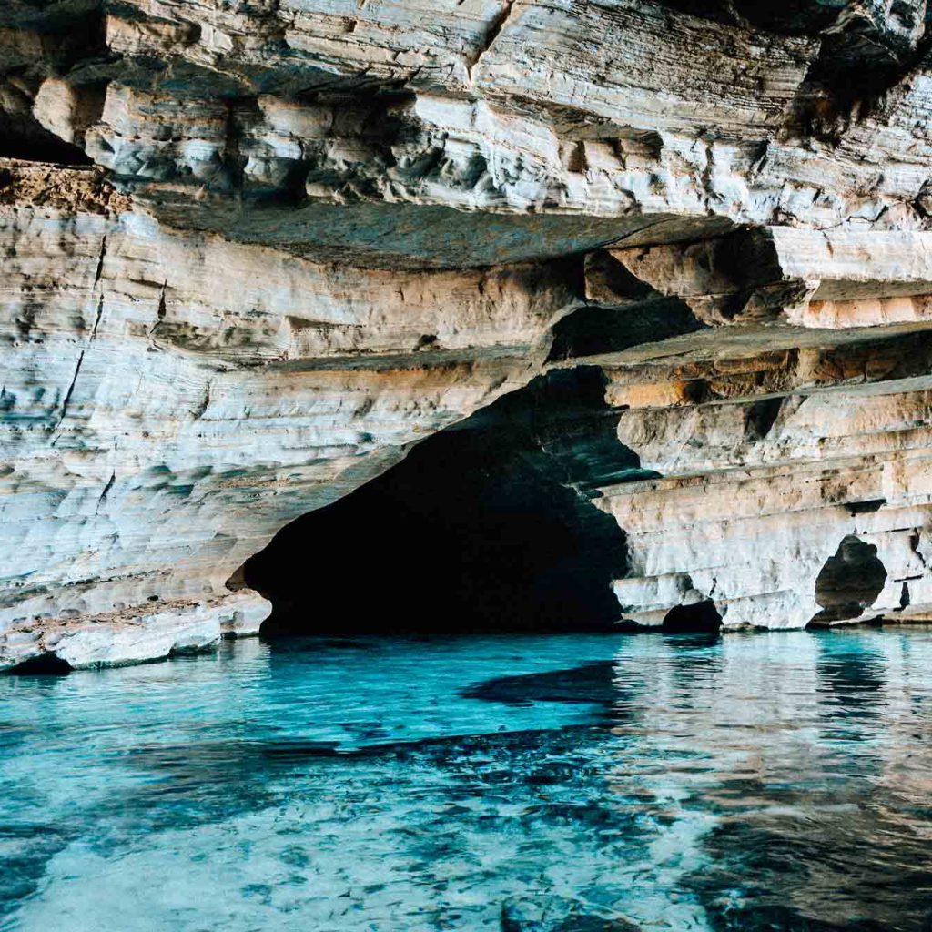 Top 92+ Pictures Enchanted Well At Chapada Diamantina In Bahia Brazil 